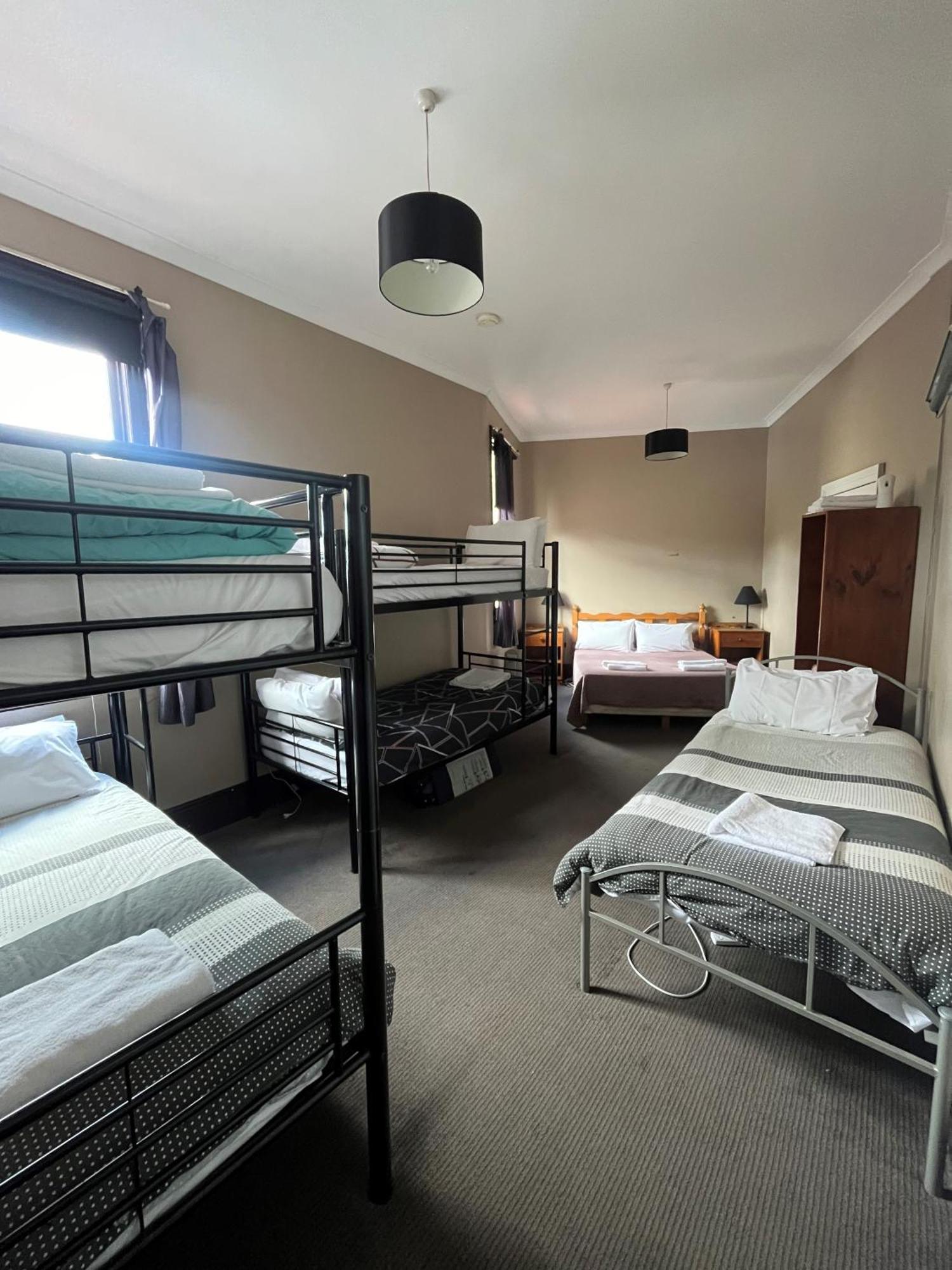 St Marys Hotel 外观 照片